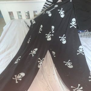 Soft Skeleton Leggings